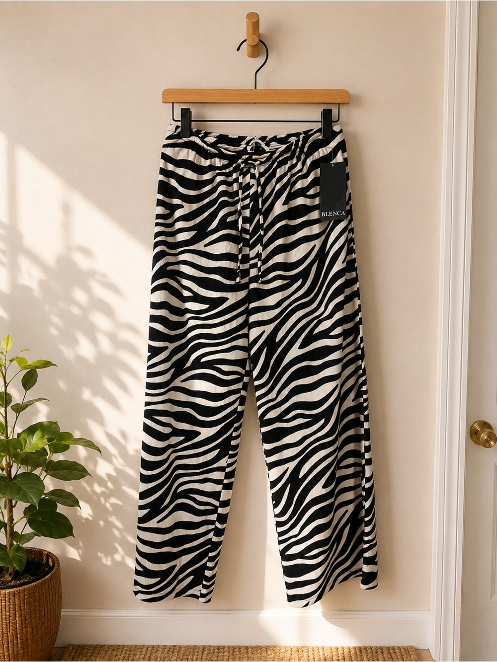 Zebra-Print Wide-Leg Pants in Black & White